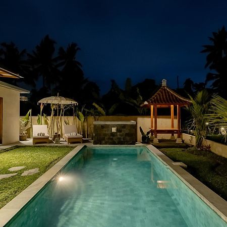Suarga Loka Ubud Villa Exterior foto