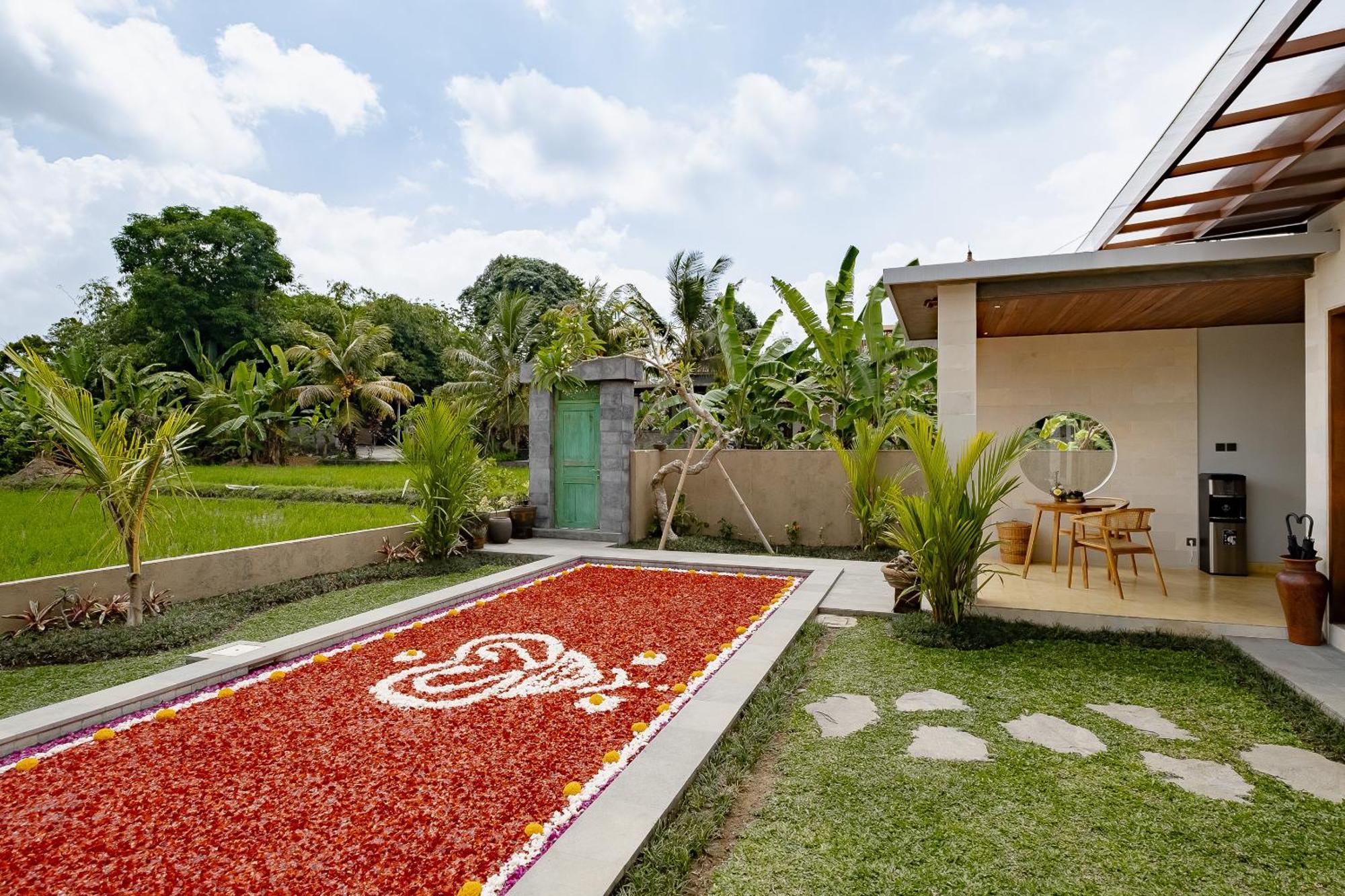 Suarga Loka Ubud Villa Exterior foto
